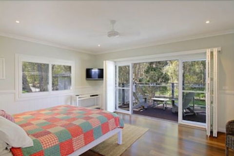 Away On Belongil Fields - Kempsey Accommodation 4