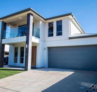 The Races Swanport - Kempsey Accommodation