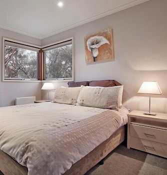 Alyeska - Kempsey Accommodation 3