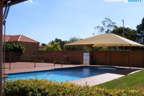 Fairways Bed & Breakfast At Jerilderie - Kempsey Accommodation 5