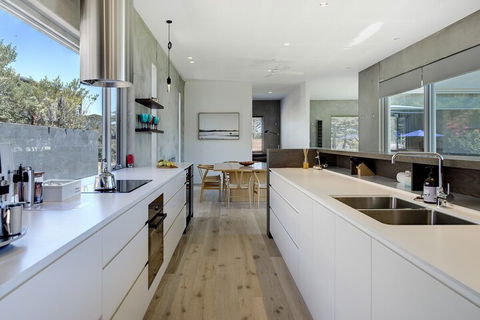 Amagansett - Kempsey Accommodation 3