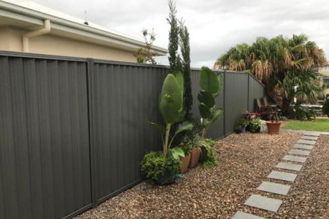 M & Ts Waterfront Bed & Breakfast - Kempsey Accommodation 6