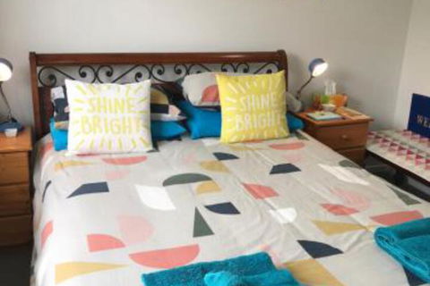 M & Ts Waterfront Bed & Breakfast - Kempsey Accommodation 7