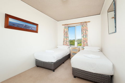 Absolute Water Front Coogee H331 - Kempsey Accommodation 2