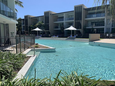 Absolute Waterfront Magnetic Island - Kempsey Accommodation 1
