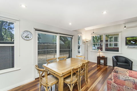JOHANSSONS PERCH COTTAGE - Kempsey Accommodation 6