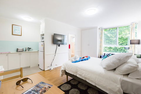 GENIE, 1BDR East Melbourne Studio - Kempsey Accommodation 1