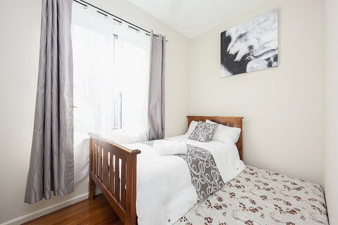 Villa Carlingford - Kempsey Accommodation 3