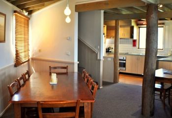 Eacottage - Kempsey Accommodation 3