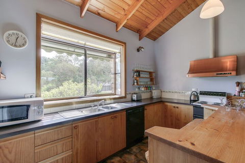 Halcyon - Kempsey Accommodation 5