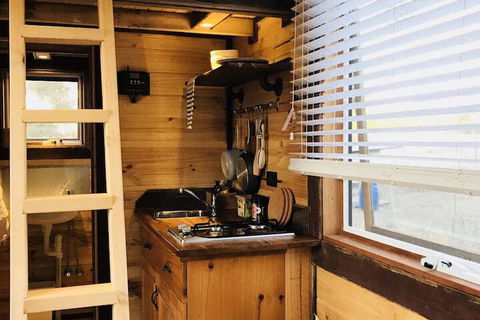 Altitude Tiny House Experience - Kempsey Accommodation 4