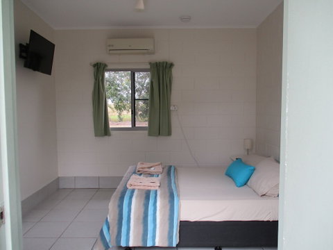Ingham Tourist Park - Kempsey Accommodation 3
