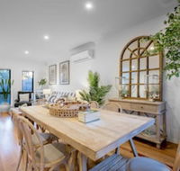 AUJOY 3 Bed Townhouse Burwood 3 - Kempsey Accommodation