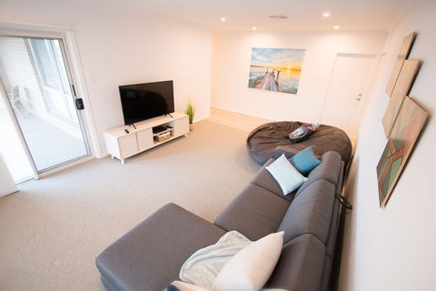 Serenity Murray River - Kempsey Accommodation 1