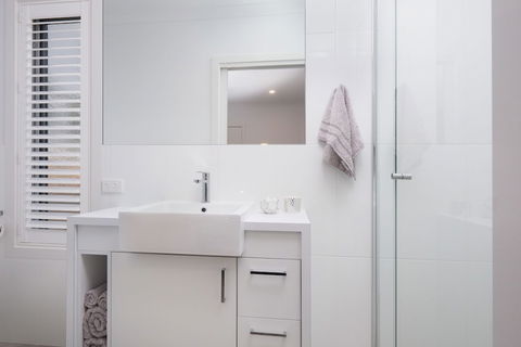 Albury Yalandra Apartment 4 - Kempsey Accommodation 5