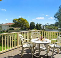 22 Broadbeach Drive - Kempsey Accommodation