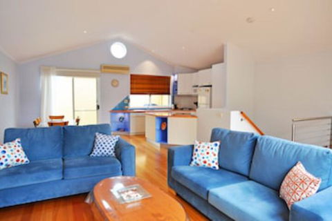 THE Sails 8 Linen Included Central Location - Kempsey Accommodation 0