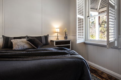 Table Hill Cottage - Kempsey Accommodation 2