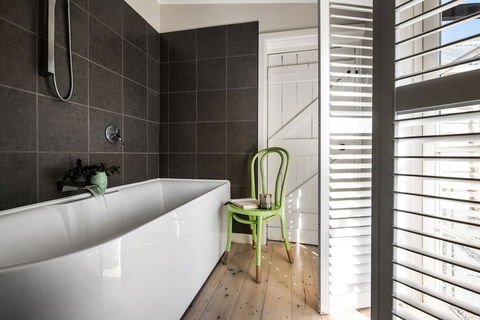 Table Hill Cottage - Kempsey Accommodation 5