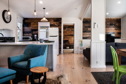 Table Hill Cottage - Kempsey Accommodation 4