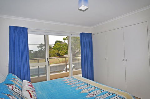 THE Esplanade 4 Free Wifi & Foxtel - Kempsey Accommodation 6