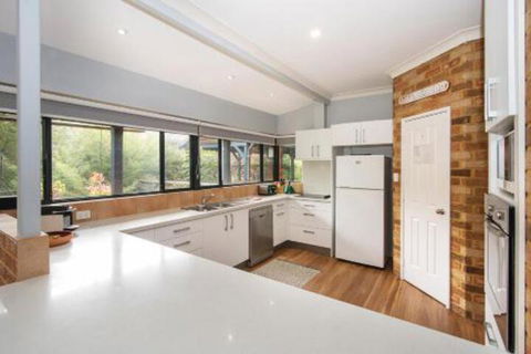 Family Friendly Holiday Haven - Kempsey Accommodation 4