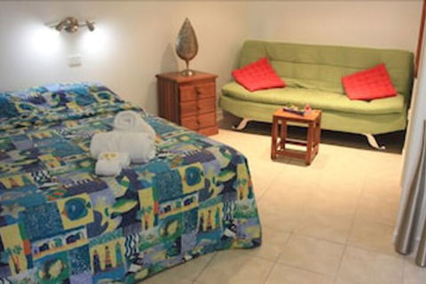 Airlie Beach Motor Lodge - Kempsey Accommodation 0