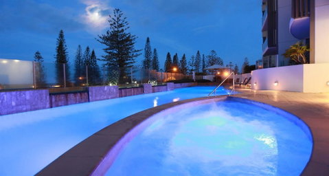 Oceans Mooloolaba - Kempsey Accommodation 3