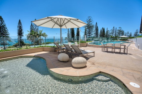 Oceans Mooloolaba - Kempsey Accommodation 4