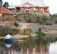 Blue Cliffs Retreat - Kempsey Accommodation