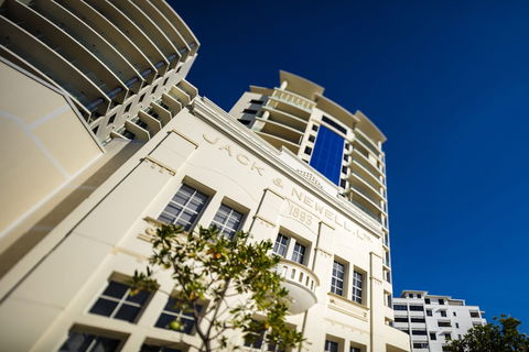Jack & Newell Holiday Apartments - Kempsey Accommodation 0