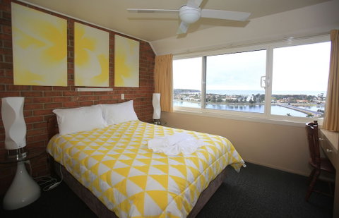 Pacific Heights Holiday Apartments & Munn's Tower House - Kempsey Accommodation 4