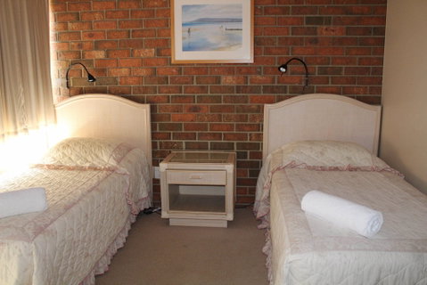Pacific Heights Holiday Apartments & Munn's Tower House - Kempsey Accommodation 3