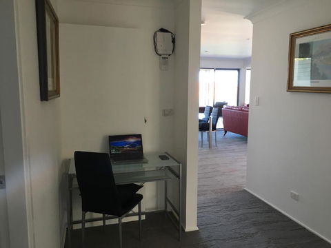 Arena Blanca Holiday Home - Kempsey Accommodation 6