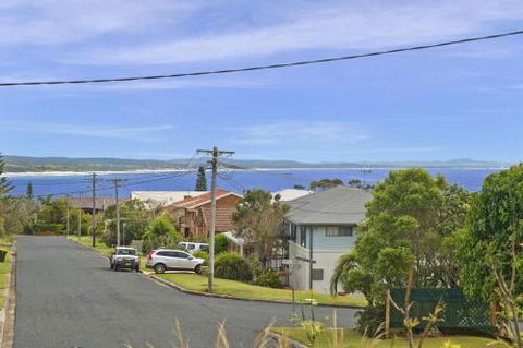 SEAVIEW DREAM Bonny Hills - Kempsey Accommodation 5