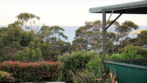 BAY Of FIRES SEACHANGE Ocean Frontage - Kempsey Accommodation 3