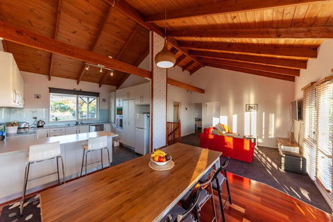 The Albatross - Kempsey Accommodation 4