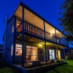 The Albatross - Kempsey Accommodation 0
