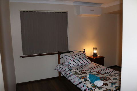 Cozy Stay At Kearsley - Kempsey Accommodation 5