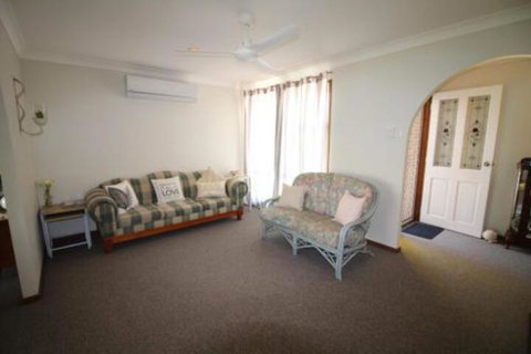 Gerrys Waterfront - Kempsey Accommodation 3