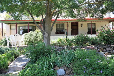 Ayers Burra - Kempsey Accommodation 1