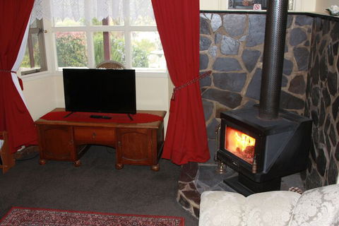 Ayers Burra - Kempsey Accommodation 3