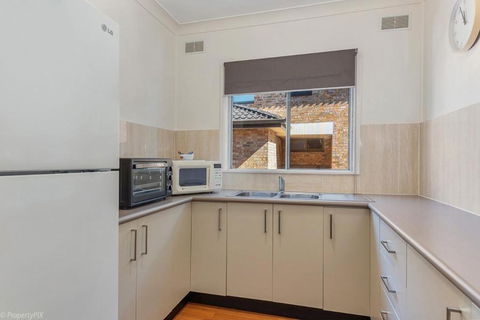 Jamaica Holiday Units - Kempsey Accommodation 4