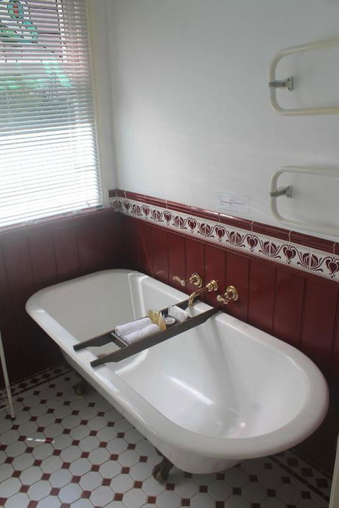 Gardenia House - Kempsey Accommodation 5