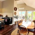 Galway - Kempsey Accommodation 0