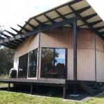 BAY Of FIRES ECO HUT Off Grid Experience At Binalong Bay - Kempsey Accommodation 0