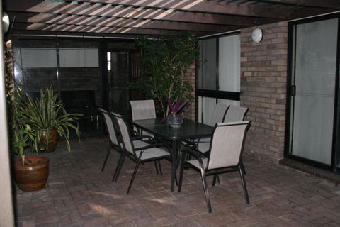 Geraldton Holliday Villas - Kempsey Accommodation 2