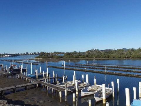 Fairholme 5 Opposite Lake - Kempsey Accommodation 1