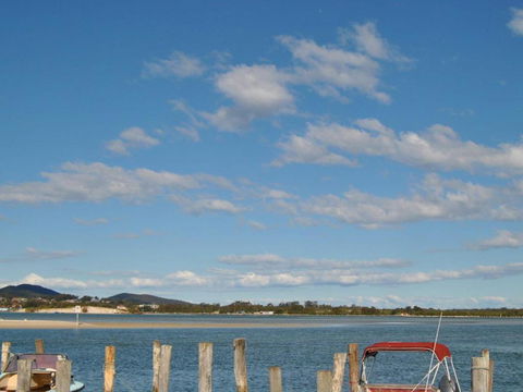 Fairholme 5 Opposite Lake - Kempsey Accommodation 3