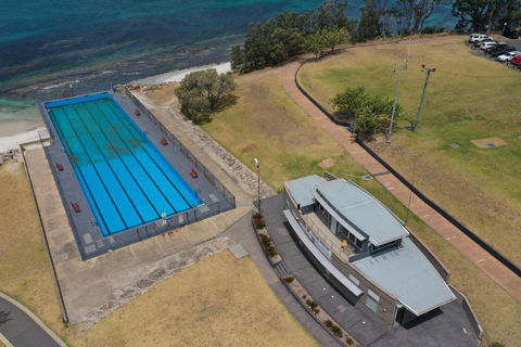 JUST 4 YOU! Amazing Sea Views WIFI Fullly Air Conditioned King Bed - Kempsey Accommodation 4